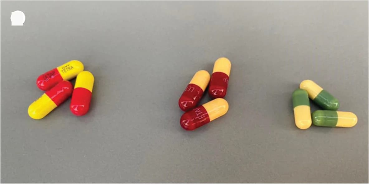 Open access visualization of Photo, Capsules, Amoxicillin, Tetracycline, Tramadol